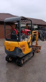 Mini-escavadora Yanmar SV16 – 2015 – 1,6 T – Garantia 12 meses - Image 8