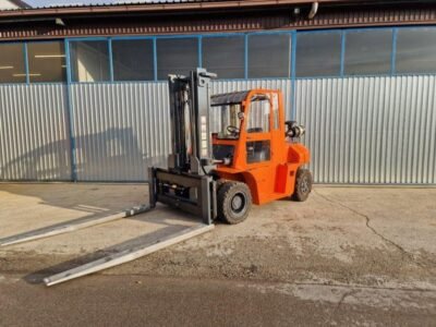 Empilhador Diesel HÉLI CPCD60 – 6T – 2012 – 3.968 h – Muito bom estado