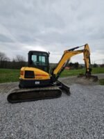 Mini-escavadora Bobcat E50 – 2016 – 4,8 T – Excelente estado - Image 7