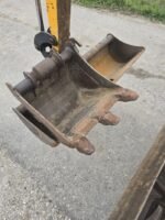 Mini-escavadora Bobcat E17 – 2016 – 1,7 T – Compacta, fiável e pronta a usar - Image 7