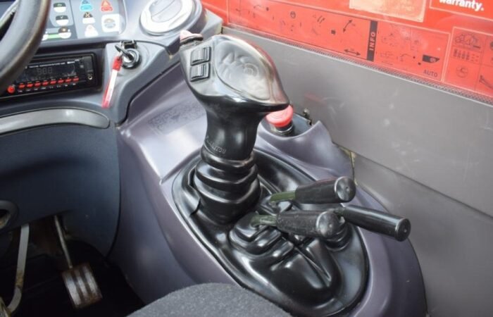 Carregadora Telescópica Manitou MT1440 – 2012 – 14 m – 4 000 kg - Image 8