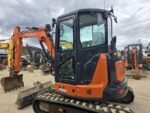 Miniescavadora Hitachi ZX48U-6 – 2021 – 4,8T – Excelente estado com garantia de 12 meses - Image 7