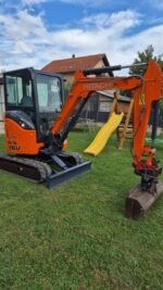 Mini-escavadora Hitachi Zaxis ZX 26 U – 2019 – 2,7T – Garantia 12 meses - Image 2