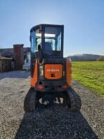 Mini-escavadora Hitachi Zaxis U33 – 2014 – 3,5T – Excelente estado – Garantia 12 meses - Image 4