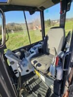 Mini-escavadora Hitachi Zaxis U33 – 2014 – 3,5T – Excelente estado – Garantia 12 meses - Image 7