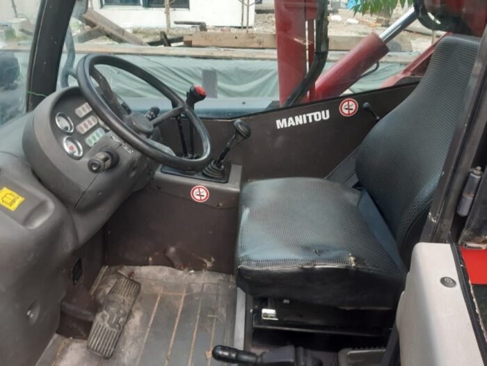 Carregadora Telescópica Manitou 620 – 2009 – 6 m – Garantia 12 meses - Image 3