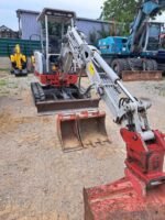 Mini-escavadora Takeuchi TB225 – 2018 – 2,2T – Garantia 12 meses - Image 16