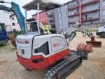 Mini-escavadora Takeuchi TB225 – 2018 – 2,2T – Garantia 12 meses - Image 7