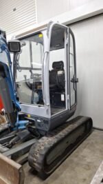 Mini-escavadora Wacker Neuson EZ28 – 2014 – 2,7T – Excelente estado – Garantia 12 meses