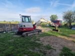 Mini-escavadora Takeuchi TB260 – 2015 – 6T – Garantia 12 meses - Image 2