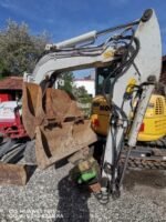 Mini-escavadora Takeuchi TB260 – 2015 – 6T – Garantia 12 meses - Image 6