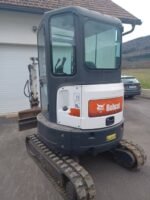 Miniescavadora Bobcat E25 – 2014 – 2,5T – Excelente estado com 12 meses de garantia - Image 13