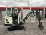 Mini-escavadora Terex TC20 – 2013 – 2T – Excelente estado – Garantia 12 meses - Image 12