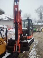 Mini-escavadora Kubota KX71-3 – 2014 – 2,8 T – Garantia 12 meses